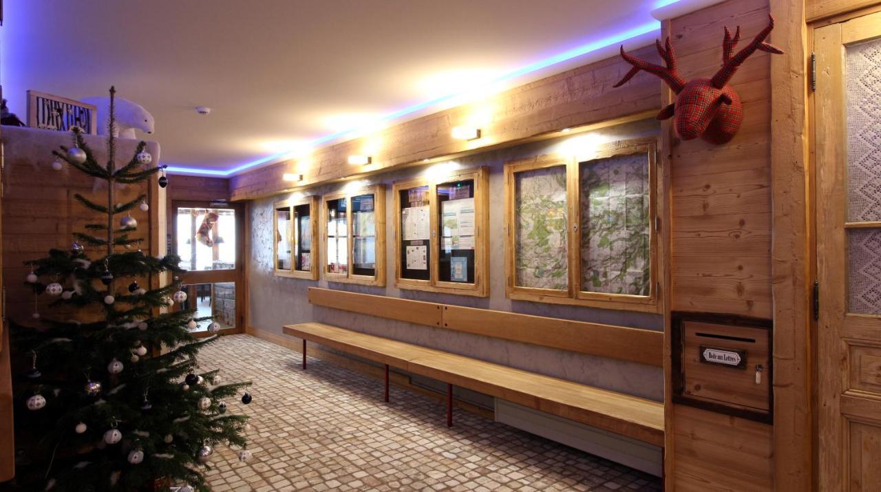 Auberge De Jeunesse Hi Le Mont-Dore Buitenkant foto